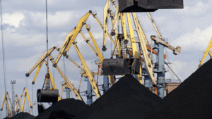 Coal shipment-Bloomberg-Vincent Mundy